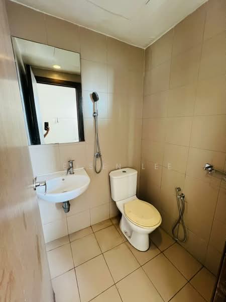 Servis Apartment untuk Disewa di Regalia Residence - Nelsen Lee - Bathroom - PropertyGuru.com.my