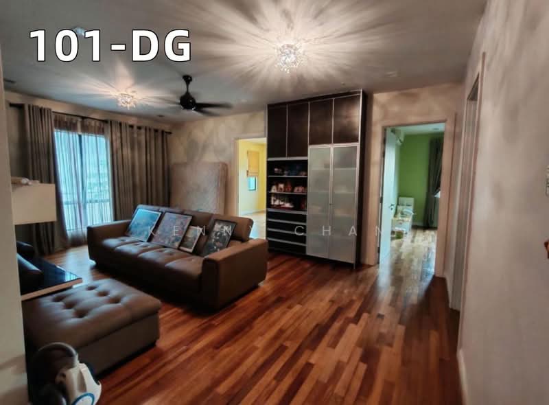 Bungalow for Sale in Kota Kemuning (Shah Alam) - Kenny Chan - Living Room - PropertyGuru.com.my