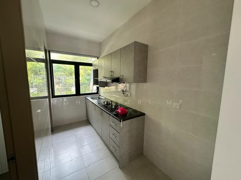Terraced House for Rent in Cyberjaya (Selangor) - Mohd Fitri MF - Kitchen - PropertyGuru.com.my