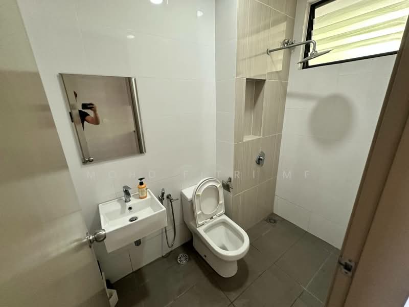 Terraced House for Rent in Cyberjaya (Selangor) - Mohd Fitri MF - Bathroom - PropertyGuru.com.my