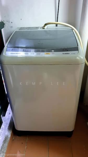 Kondominium untuk Dijual di Perdana Exclusive - Kemp Lee - yard - PropertyGuru.com.my