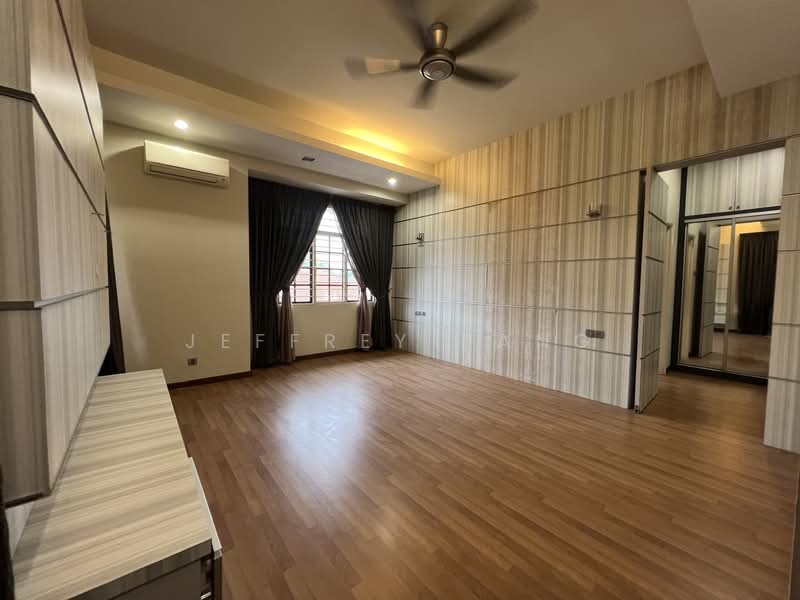 Semi-Detached House for Sale in Mahkota Cheras (Cheras) - Jeffrey Pang - Bedroom - PropertyGuru.com.my