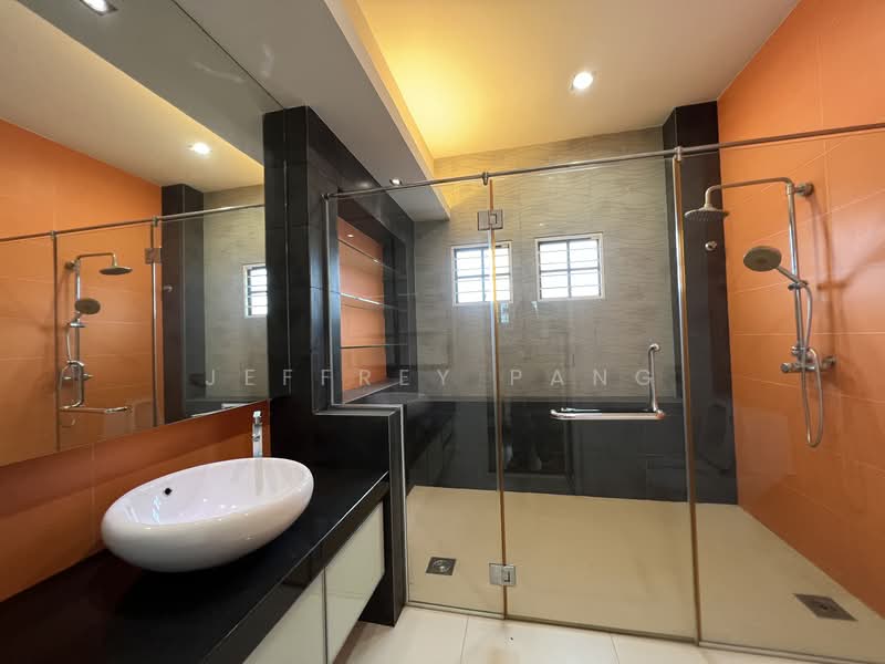 Semi-Detached House for Sale in Mahkota Cheras (Cheras) - Jeffrey Pang - Bathroom - PropertyGuru.com.my