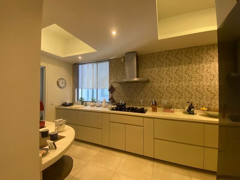 Kondominium untuk Dijual di 2 Hampshire - Steven Tan - Kitchen - PropertyGuru.com.my