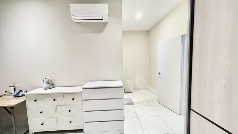 2-storey Terraced House for Sale in Taman Sutera Utama (Skudai) - Janice . - Interior - PropertyGuru.com.my