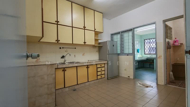 Rumah Teres 2 Tingkat untuk Dijual di Taman Ipoh Timur (Ipoh) - Marcus Seng - Kitchen - PropertyGuru.com.my