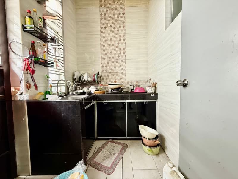 2-storey Terraced House for Sale in Bukit Indah (Iskandar Puteri (Nusajaya)) - Ing Xin - Kitchen - PropertyGuru.com.my