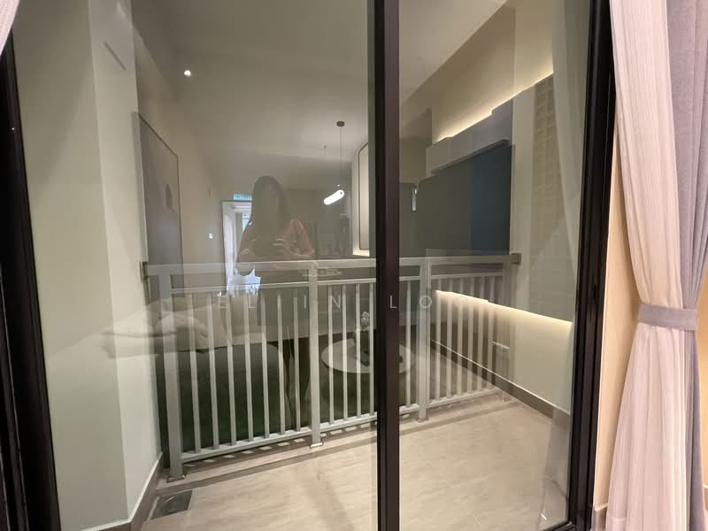 Pangsapuri untuk Dijual di Pinegate Residency Project~Kimlun Land - Eliin Loo - Balcony - PropertyGuru.com.my