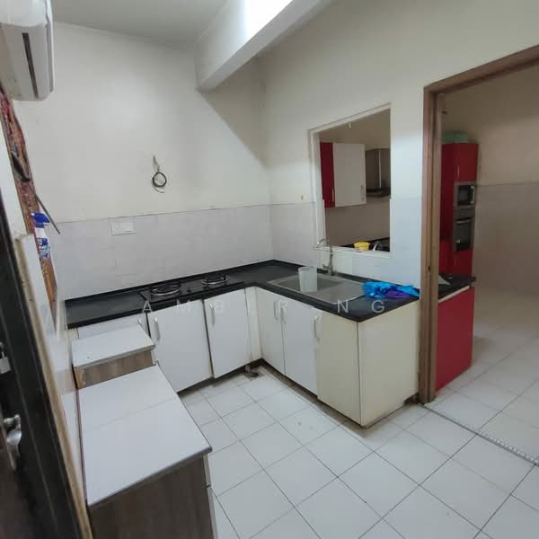 Rumah Berkembar untuk Dijual di Taman Suria Setapak (Setapak) - Amber Ng - Kitchen - PropertyGuru.com.my