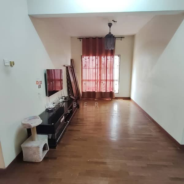 Rumah Berkembar untuk Dijual di Taman Suria Setapak (Setapak) - Amber Ng - Living Room - PropertyGuru.com.my