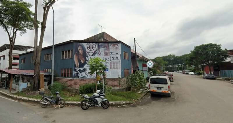 Terrace Factory for Rent in Taman Putri Kulai (Kulai) - Rochy Ng - Exterior - PropertyGuru.com.my