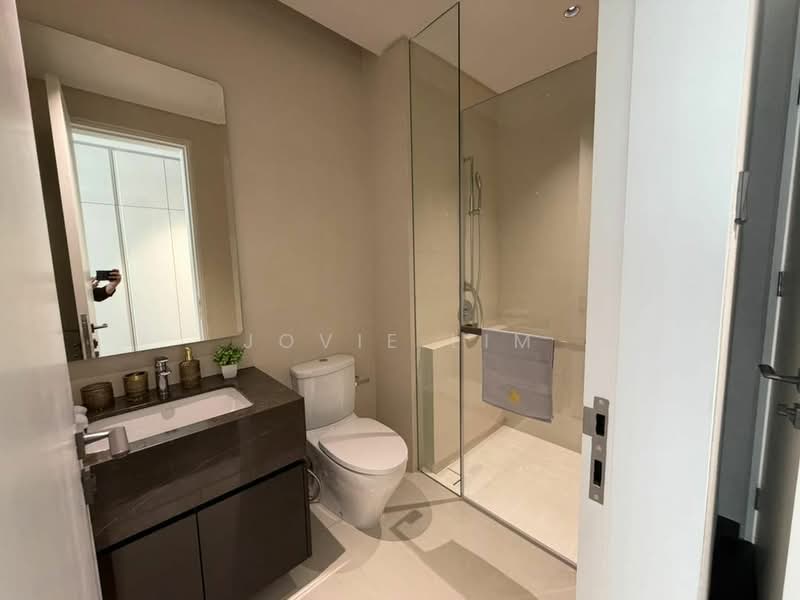 Service Residence for Rent at Crown Residences @ Pavilion Damansara Heights - Lim Jovie - Bathroom - PropertyGuru.com.my