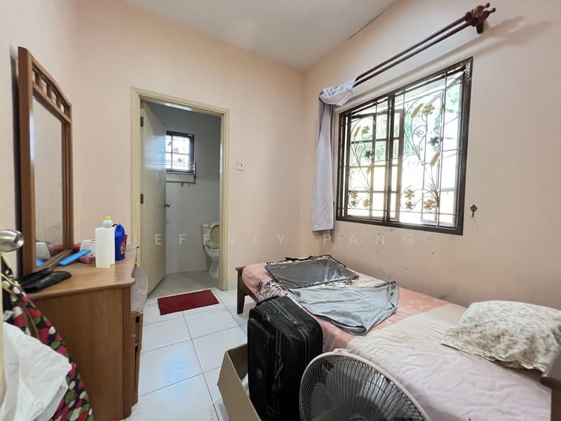 Semi-Detached House for Sale in Bandar Mahkota Cheras (Cheras) - Jeffrey Pang - Bedroom - PropertyGuru.com.my