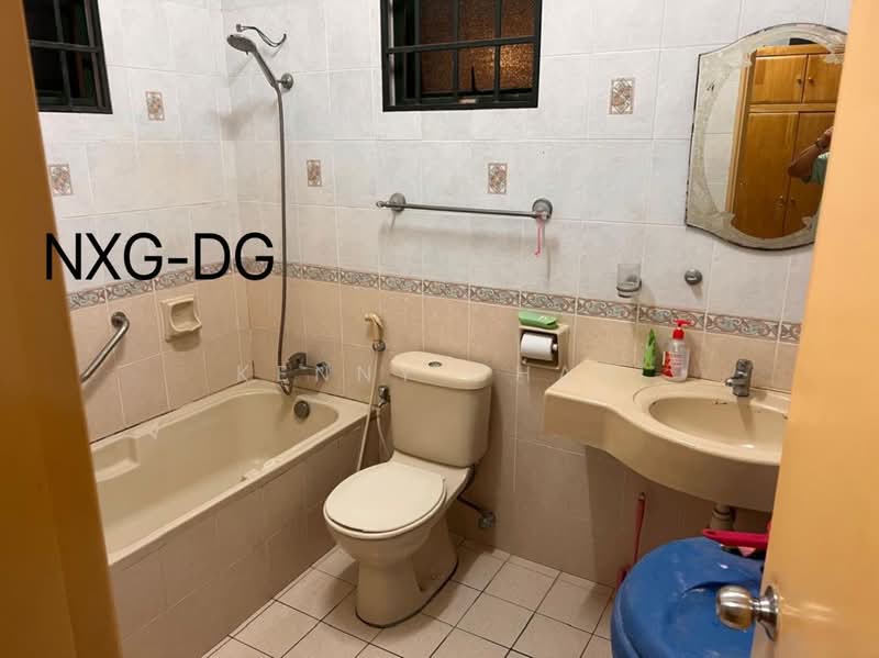Rumah Banglo untuk Dijual di Bukit Rimau (Shah Alam) - Kenny Chan - Bathroom - PropertyGuru.com.my