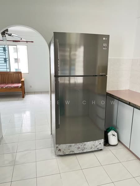 Pangsapuri untuk Disewa di Taman Pekaka Block 31 - Andrew Chow - Living Room - PropertyGuru.com.my