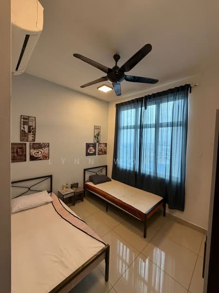 Service Residence for Sale at SKS Habitat - Lynn Wong - Bedroom - PropertyGuru.com.my