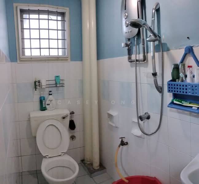 Pangsapuri untuk Dijual di Fairville - Casey Ong - Bathroom - PropertyGuru.com.my