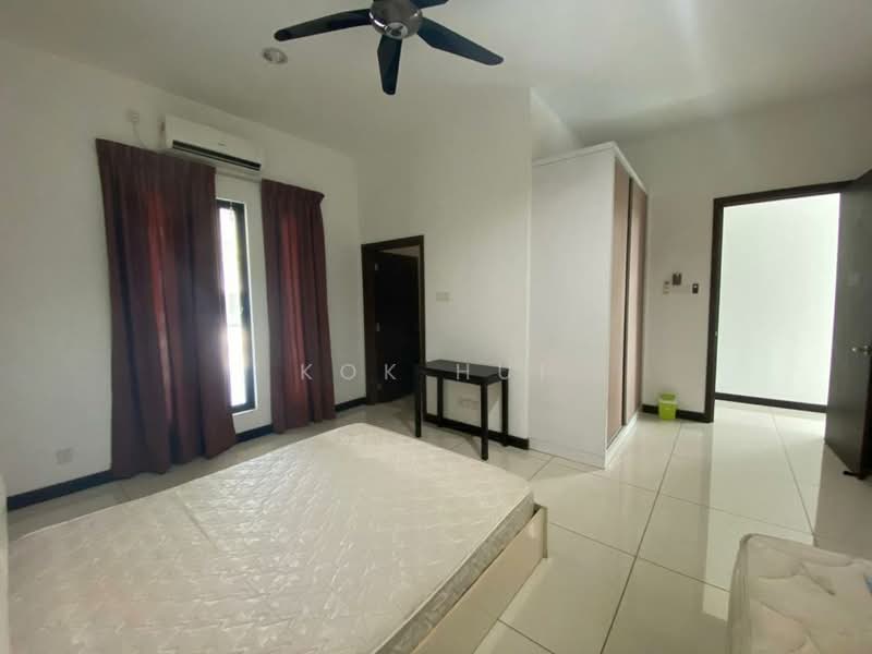 Semi-Detached House for Sale in Bandar Baru Permas Jaya (Permas Jaya) - Kok Hui - Bedroom - PropertyGuru.com.my