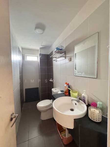 Apartment for Sale at Idaman Residence - Simpson Poh - Bathroom - PropertyGuru.com.my