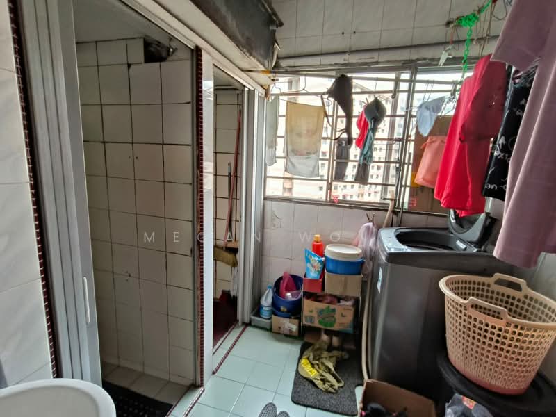 Rumah Flat untuk Dijual di Pelangi Magna - Megan Wong - Balcony - PropertyGuru.com.my