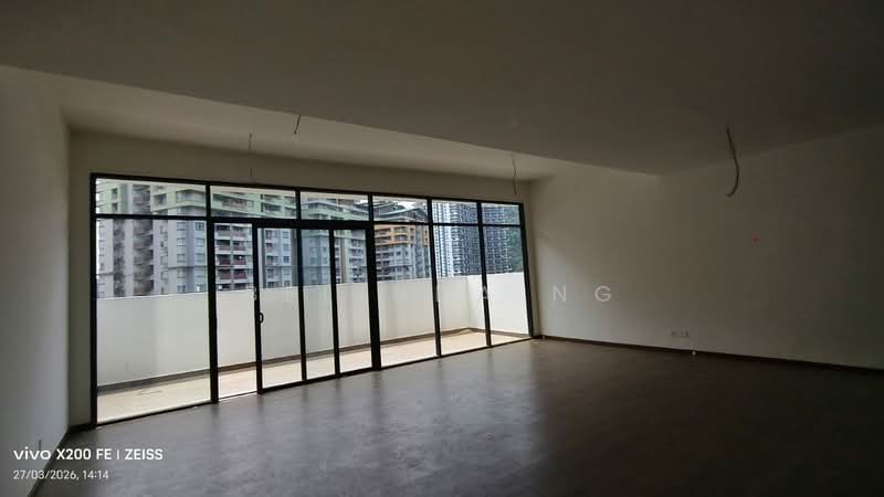 Rumah Teres untuk Dijual di Damansara Perdana (Selangor) - Belinda Ng - Balcony - PropertyGuru.com.my