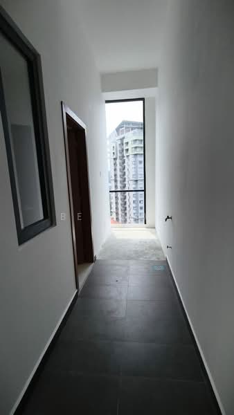 Rumah Teres untuk Dijual di Damansara Perdana (Selangor) - Belinda Ng - Corridor - PropertyGuru.com.my