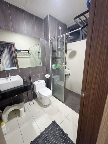 Servis Apartment untuk Disewa di D'Secret Garden (Pangsapuri Kempas Indah) - Bess Wong - Bathroom - PropertyGuru.com.my