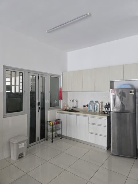 Service Residence for Rent at Saville @ Kajang - Ewen Lim - Kitchen - PropertyGuru.com.my