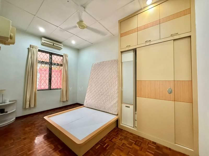 Rumah Teres 2 Tingkat untuk Dijual di Taman Ungku Tun Aminah (Skudai) - Ym Wong - Bedroom - PropertyGuru.com.my
