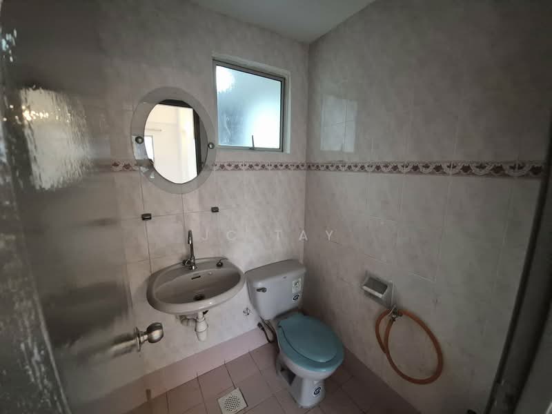 Condominium for Sale at Pelangi Damansara - JC Tay - Bathroom - PropertyGuru.com.my