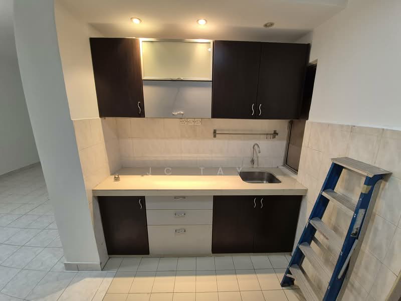 Condominium for Sale at Pelangi Damansara - JC Tay - Kitchen - PropertyGuru.com.my