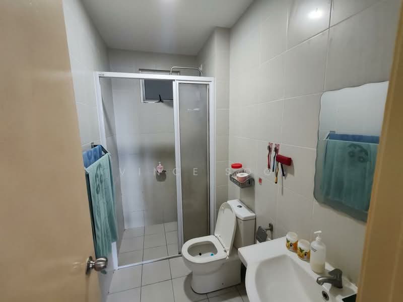 Service Residence for Sale at Meridin Bayvue Serviced Apartment - Vince Soo - Bathroom - PropertyGuru.com.my