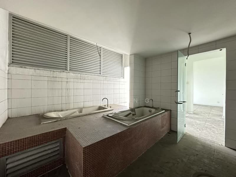 Kondominium untuk Dijual di Midfields - Echo Ng - Bathroom - PropertyGuru.com.my