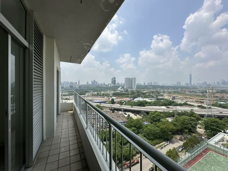 Kondominium untuk Dijual di Midfields - Echo Ng - Balcony - PropertyGuru.com.my