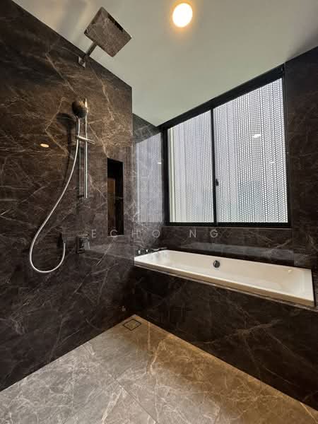 Servis Apartment untuk Dijual di Park Regent @Desa Park City - Echo Ng - Bathroom - PropertyGuru.com.my