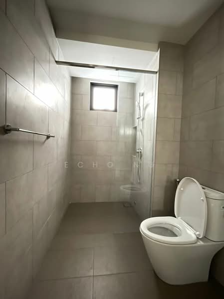 Kondominium untuk Dijual di South Brooks - Echo Ng - Bathroom - PropertyGuru.com.my