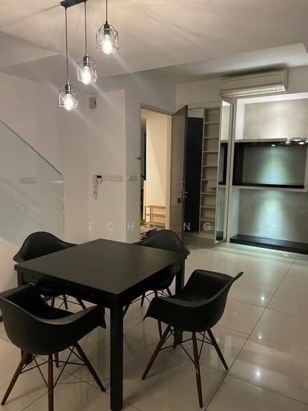 Kondominium untuk Dijual di The Breezeway - Echo Ng - Dining Room - PropertyGuru.com.my