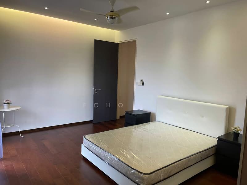 Kondominium untuk Dijual di The Breezeway - Echo Ng - Bedroom - PropertyGuru.com.my