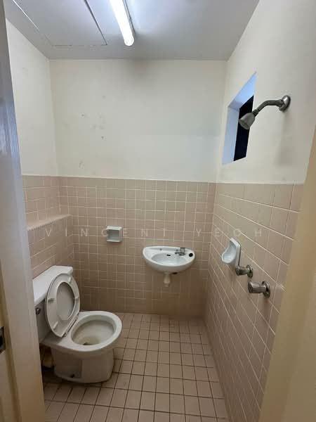 Servis Apartment untuk Disewa di 3 Kia Peng - Vincent Yeoh - Bathroom - PropertyGuru.com.my