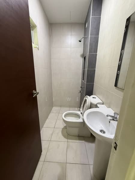 Semi-Detached House for Rent in East Ledang (Iskandar Puteri (Nusajaya)) - Li Wei - Bathroom - PropertyGuru.com.my