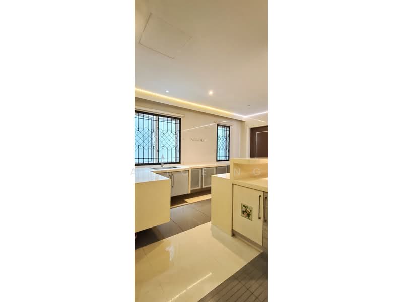 Semi-Detached House for Sale in Taman Overseas Union (Taman Oug) (Jalan Klang Lama (Old Klang Road)) - Alice Ng - Kitchen - PropertyGuru.com.my