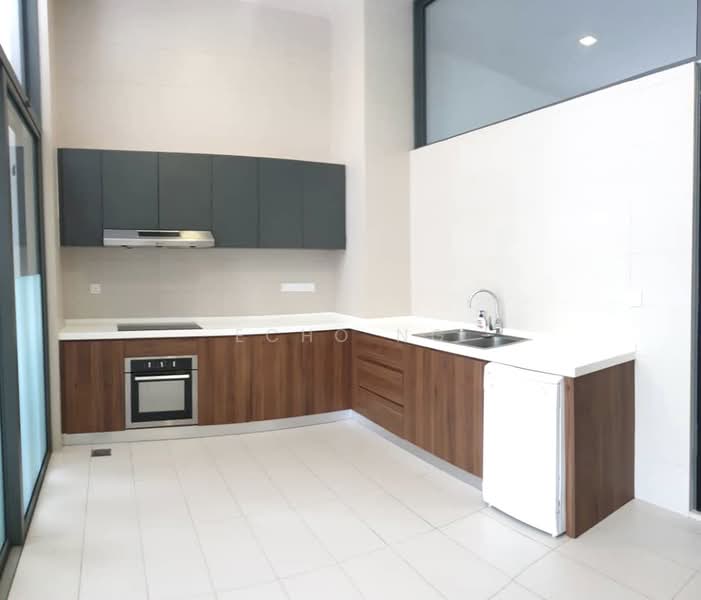 Rumah Teres untuk Disewa di The Mansions (Desa Parkcity) - Echo Ng - Kitchen - PropertyGuru.com.my