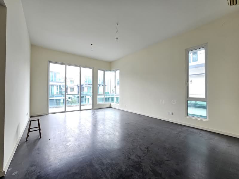 Semi-Detached House for Sale in Bandar Sungai Long (Selangor) - Jeffrey Pang - Living Room - PropertyGuru.com.my