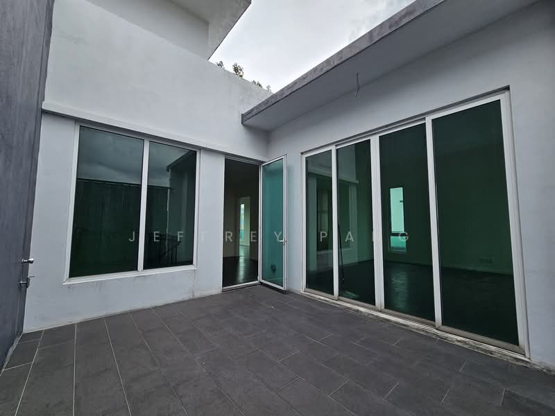 Semi-Detached House for Sale in Bandar Sungai Long (Selangor) - Jeffrey Pang - Exterior - PropertyGuru.com.my