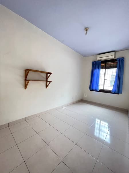 Rumah Teres 2 Tingkat untuk Disewa di Taman Mount Austin (Tebrau) - Rain Ng - Interior - PropertyGuru.com.my