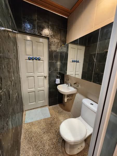 Rumah Bandar untuk Dijual di Kampung Sungai Nibong (Bayan Lepas) - C.H. Lee - PropertyGuru.com.my