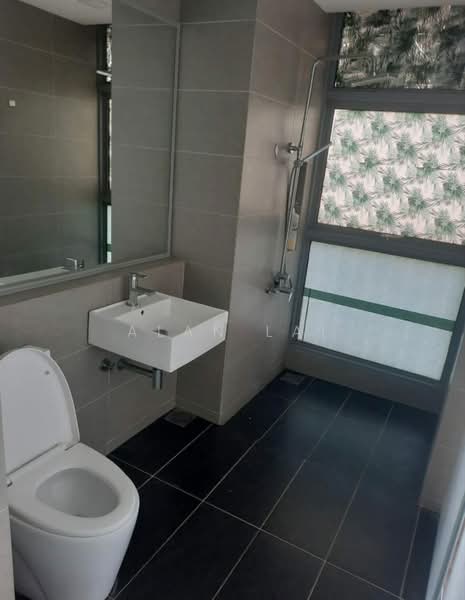 Condominium for Sale at Lakefront Residence - Alan Lai - Bathroom - PropertyGuru.com.my