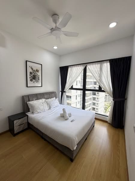 Condominium for Rent at Kings Bay @ Country Garden Danga Bay - Kevin Lim - Bedroom - PropertyGuru.com.my