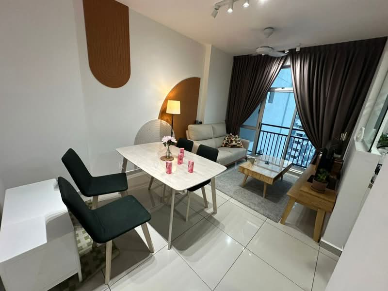 Condominium for Rent at Kings Bay @ Country Garden Danga Bay - Kevin Lim - Living Room - PropertyGuru.com.my