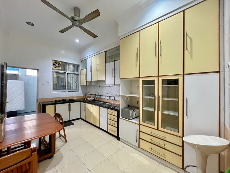 Rumah Berkembar untuk Dijual di Taman Berjaya (Alor Setar) - Ryan Ooi - Kitchen - PropertyGuru.com.my